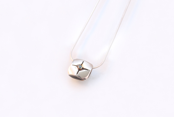 Aperture Small Pendant